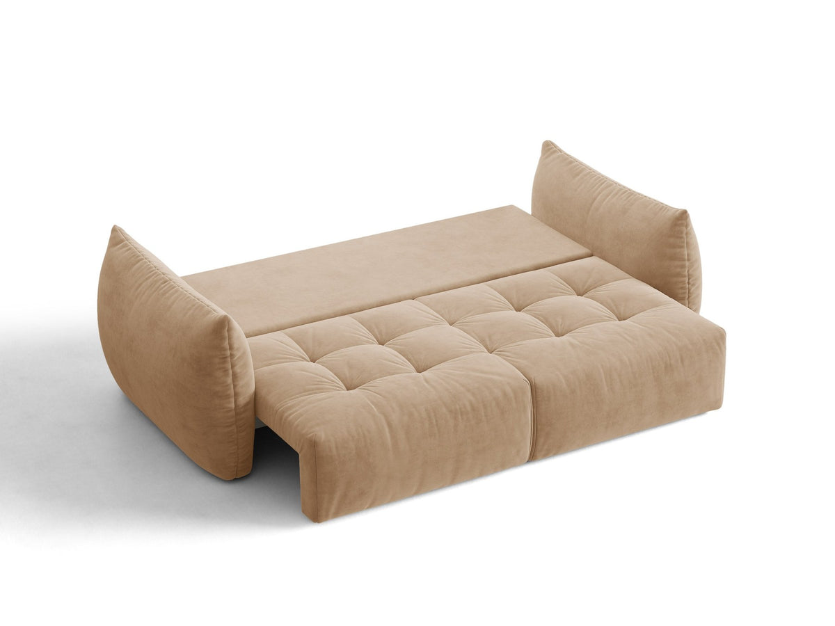 Beiges 3er Sofa Bloom von Micadoni aus samtigem Casino-Stoff mit schwarzen Kunststoffbeinen, ausklappbarer Bettfunktion und Stauraumfach.