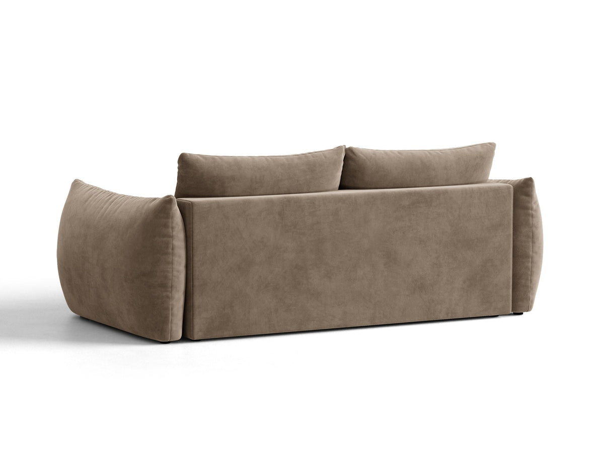 Beiges 3er Sofa Bloom von Micadoni aus samtigem Casino-Stoff mit schwarzen Kunststoffbeinen, ausklappbarer Bettfunktion und Stauraumfach.