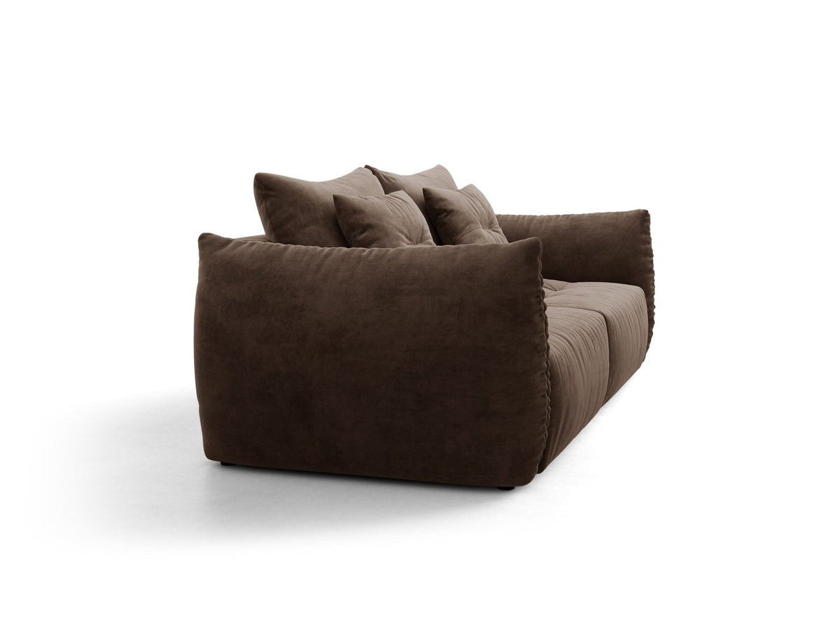 Beiges 3er Sofa Bloom von Micadoni aus samtigem Casino-Stoff mit schwarzen Kunststoffbeinen, ausklappbarer Bettfunktion und Stauraumfach.
