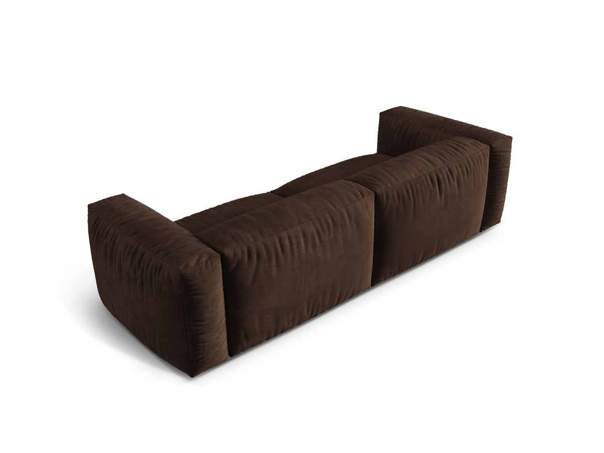 Micadoni Martina Modulare Sofa XL, 3er Sofa in Schokolade mit Stoffbezug Vogue 6 und schwarzen Beinen aus Polypropylen, frontale Ansicht.