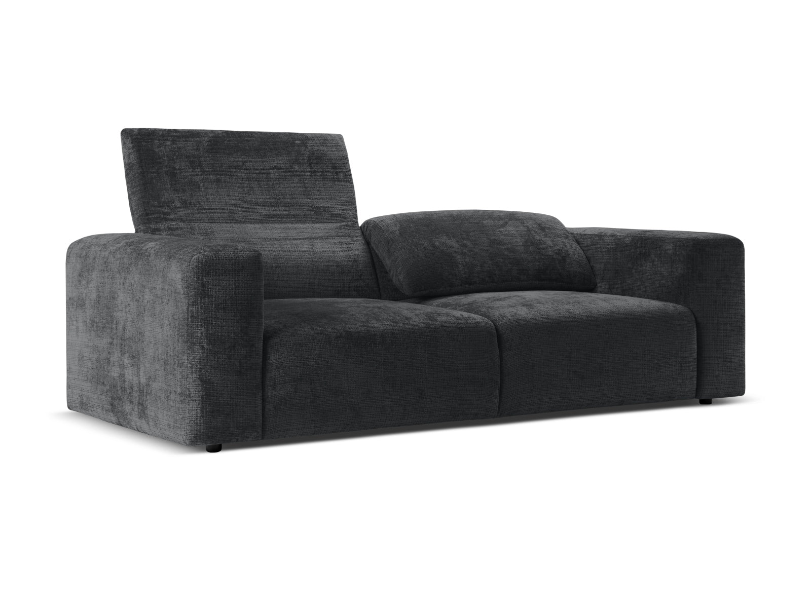 Erleben Sie das elegante Cruz Sofa 3 Sitzer von Micadoni – perfektes Möbelstück für Ihr Wohnzimmer, das modernes Design mit höchstem Komfort kombiniert.