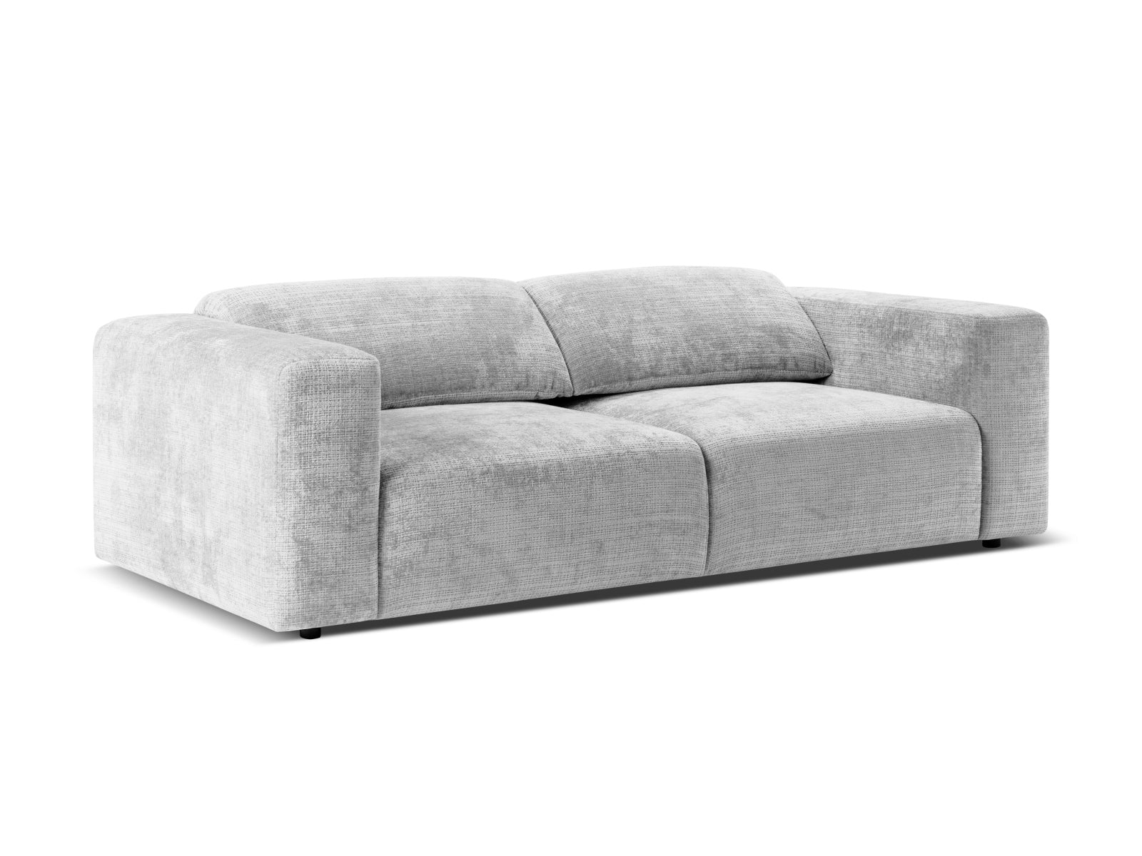 Erleben Sie das Cruz Sofa 3 Sitzer von Micadoni – elegantes Design, hervorragender Sitzkomfort und ideal für Ihr zeitgemässes Wohnambiente.