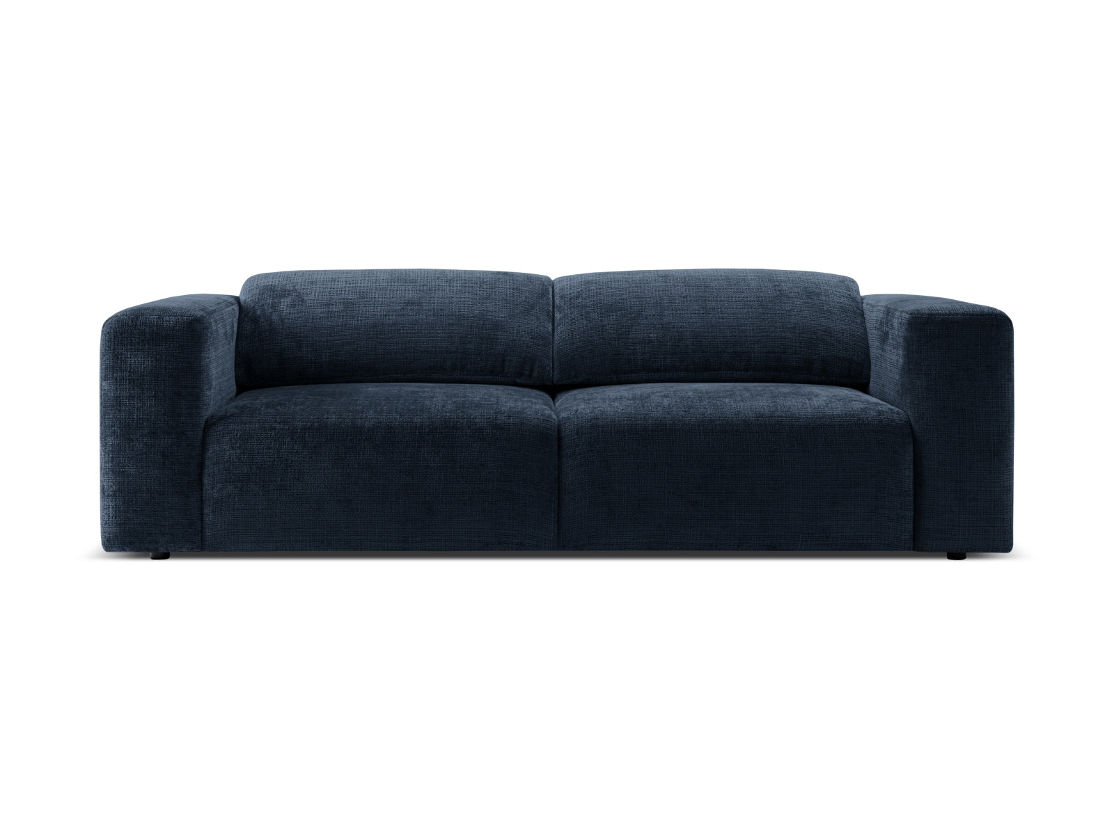 Entdecken Sie das stilvolle Cruz Sofa 3 Sitzer von Micadoni – ideal für Ihr Wohnzimmer, vereint modernes Design und erstklassigen Komfort.