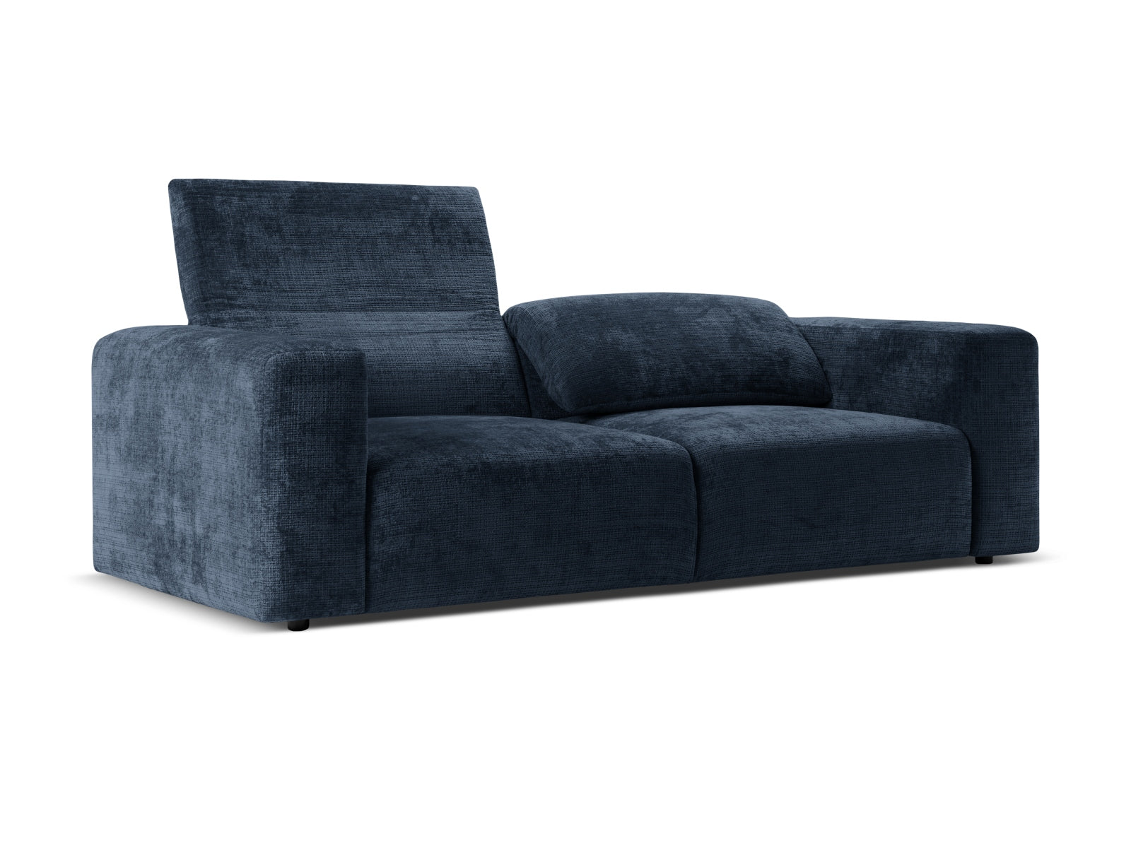Entdecken Sie das stilvolle Cruz Sofa 3 Sitzer von Micadoni – ideal für Ihr Wohnzimmer, vereint modernes Design und erstklassigen Komfort.