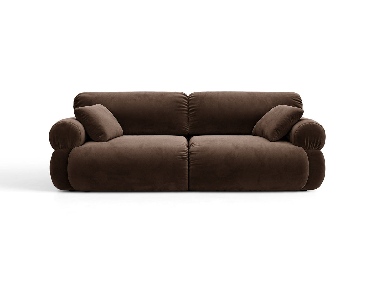 3er Sofa Ophelia von Micadoni in Beige mit Liberty Stoffbezug, niedriger Rückenlehne und schwarzen Kunststoffbeinen, modulare Bauweise sichtbar.