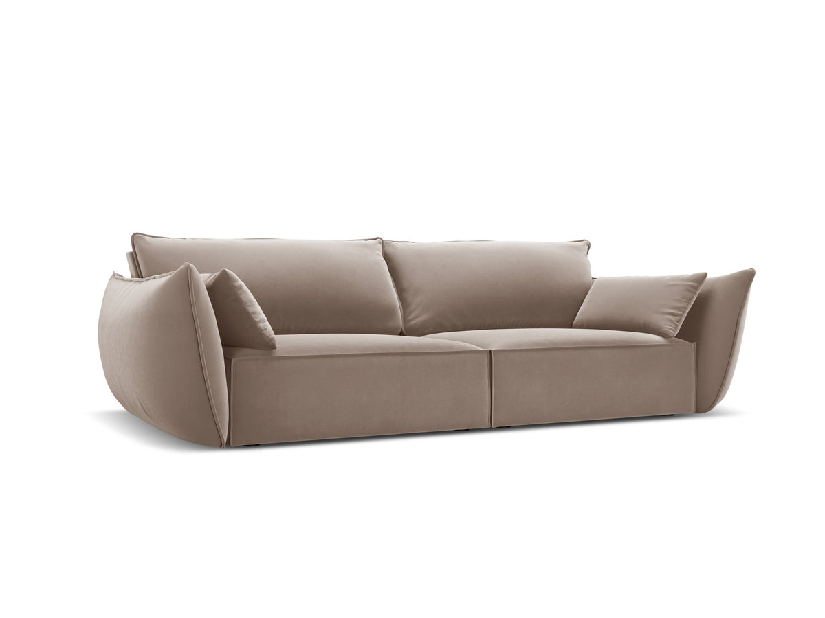 Kaelle Sofa 3 Sitzer in Cappuccino-Bluvel präsentiert im Onlineshop von KAQTU Design AG. 3er Sofa ist von Micadoni