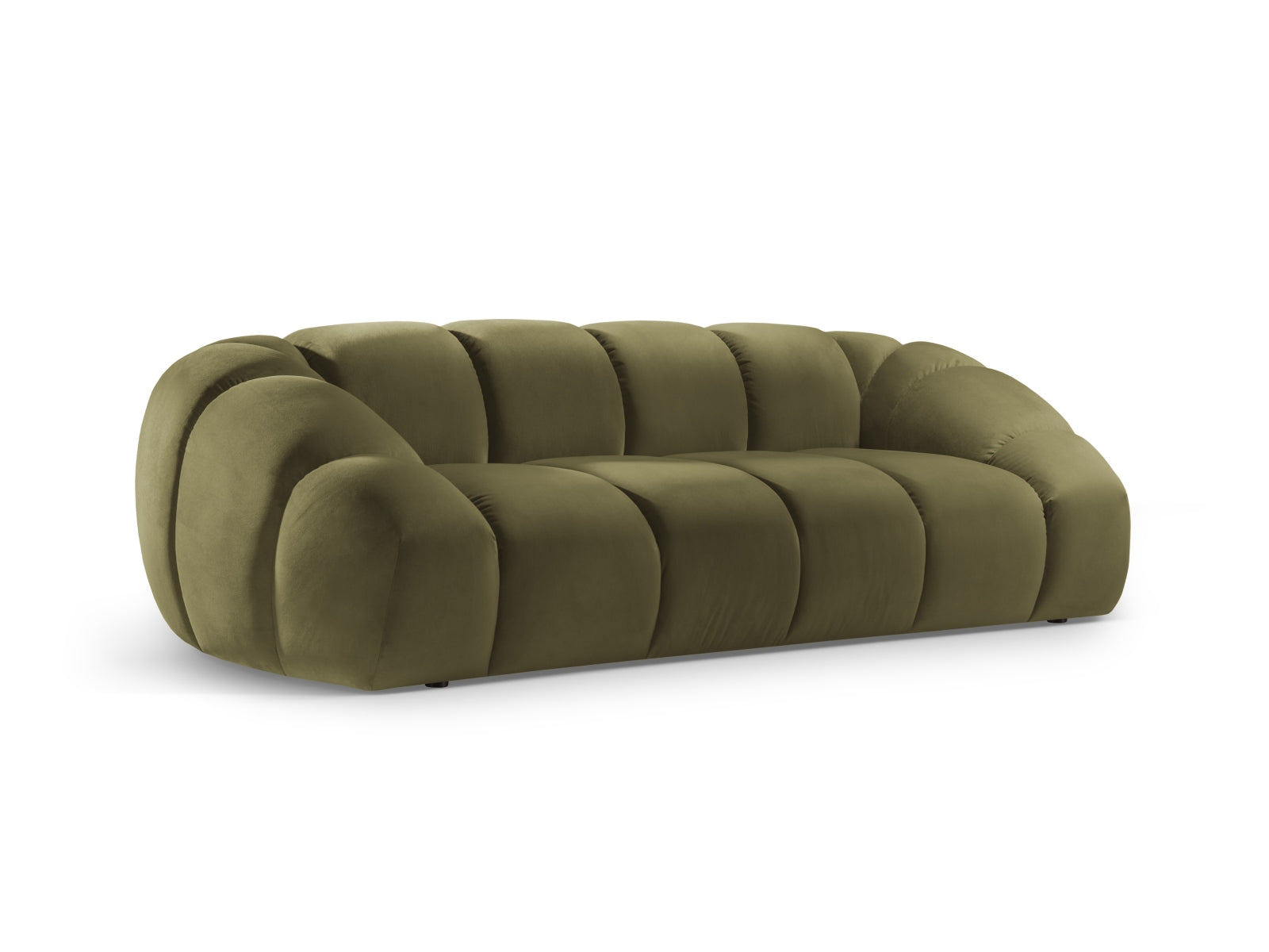 Stilvolles 3-Sitzer Sofa Diana aus luxuriösem Velours, perfekt für gemütliche Abende und moderne Wohnkonzepte von Micadoni.