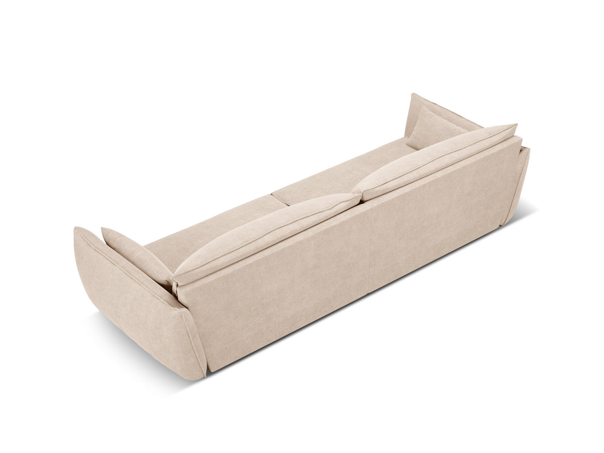 Kaelle Sofa 4 Sitzer in Beige-Over The Horizon präsentiert im Onlineshop von KAQTU Design AG. 4er Sofa ist von Micadoni