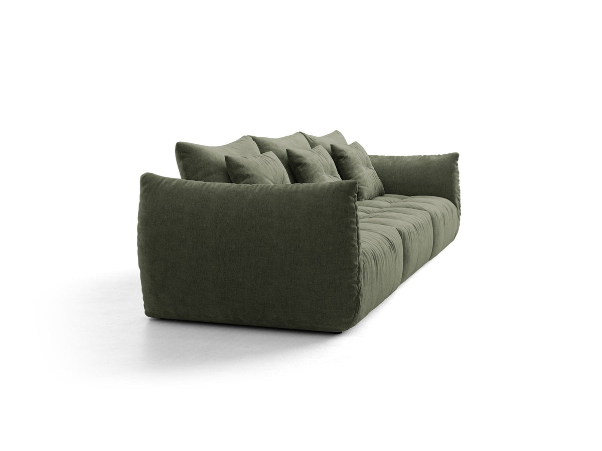 Modulares 4er Sofa Bloom von Micadoni in leichtem Beige, Bezug aus Casino-Velours, schwarze Kunststoffbeine, gepolsterte Rückenkissen.