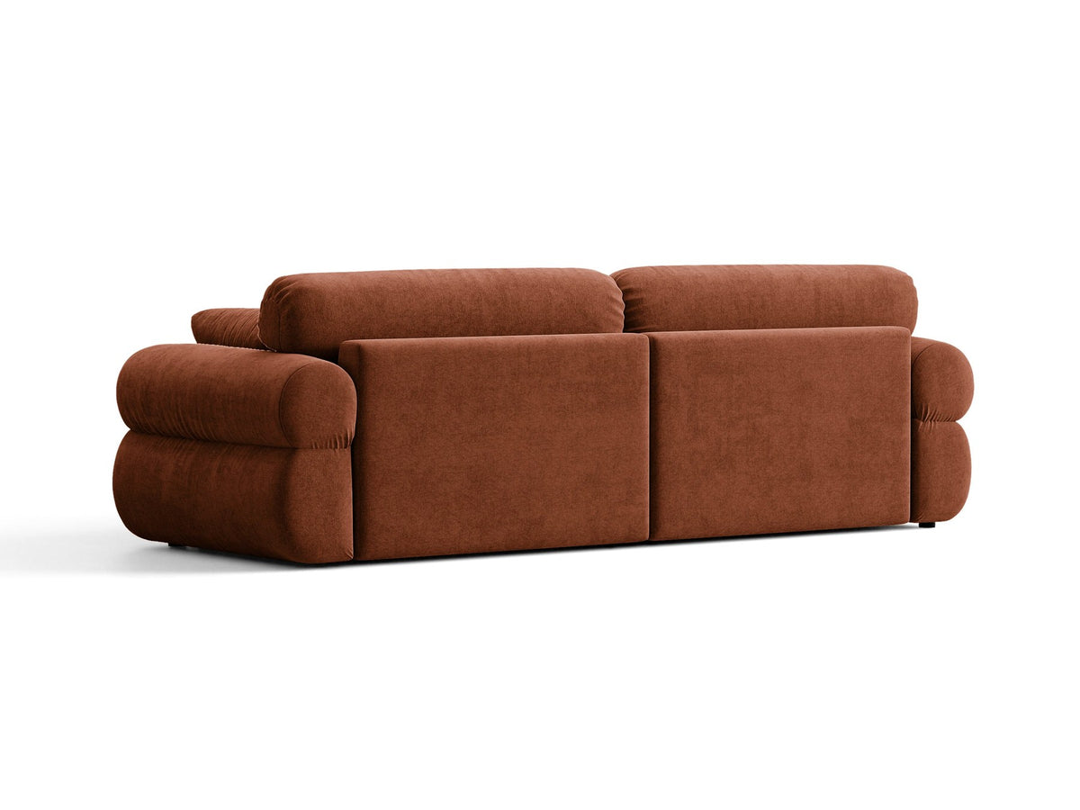Beiges 4er Sofa Ophelia von Micadoni mit Liberty-Stoffbezug, niedriger Rückenlehne und schwarzen Kunststoffbeinen aus Polypropylen.