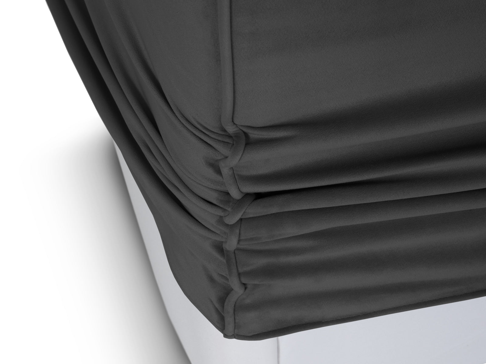 Entdecken Sie das elegante Boho Velour Sofa 4 Sitzer von Micadoni – ideal für Ihr modernes Wohnambiente. Wählen Sie Ihre Wunschfarbe für maximalen Komfort!