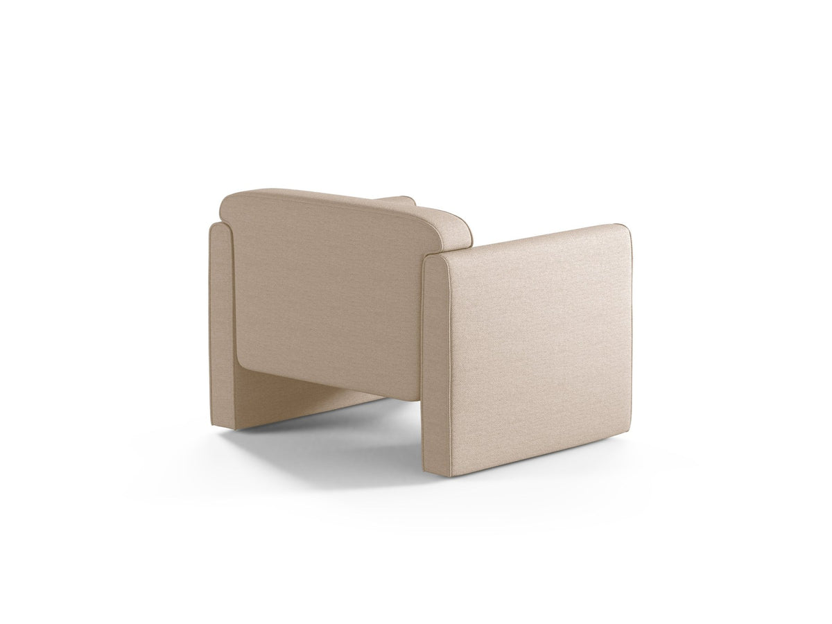 Beige Armsessel Abby von Micadoni mit strukturiertem Heritage-Stoffbezug, schwarzen Kunststoffbeinen und runder, kompakter Formgebung.