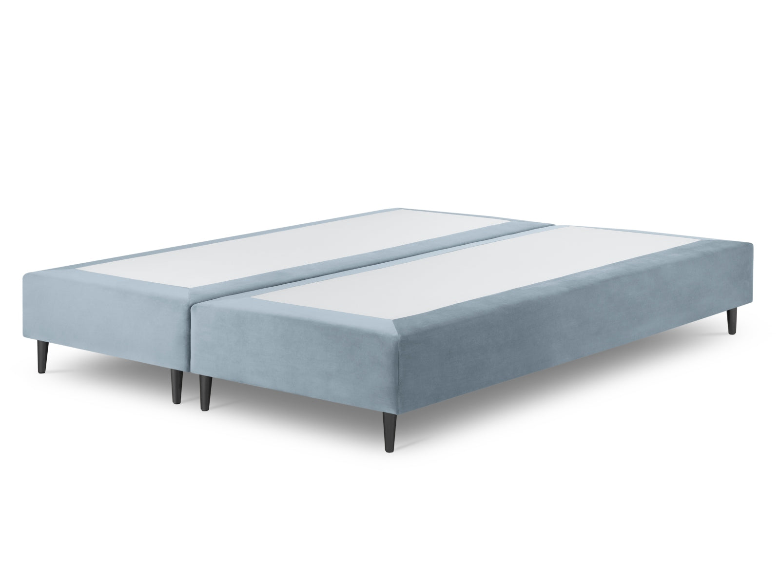 Whale Velour Base  in Light Blue präsentiert im Onlineshop von KAQTU Design AG. Bettgestell ist von Micadoni