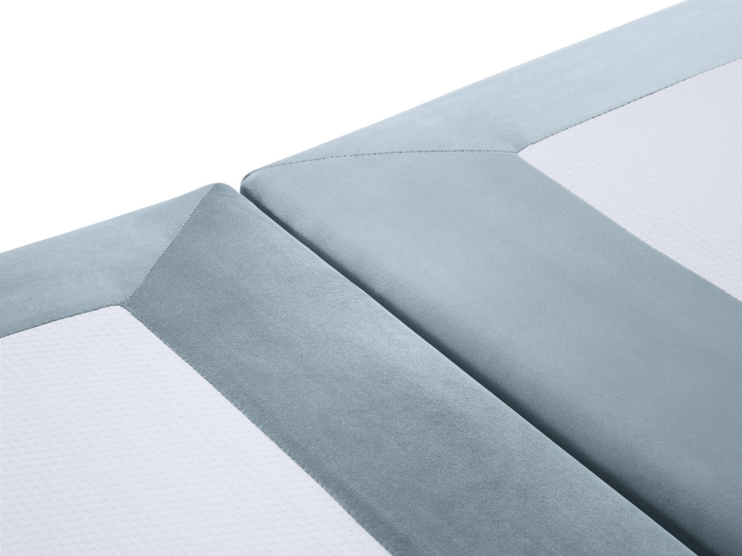 Erleben Sie die luxuriöse Whale Velour Base in elegantem Schwarz von Micadoni – ideal für zeitgemässe Wohnkonzepte und geschmackvolle Einrichtung.