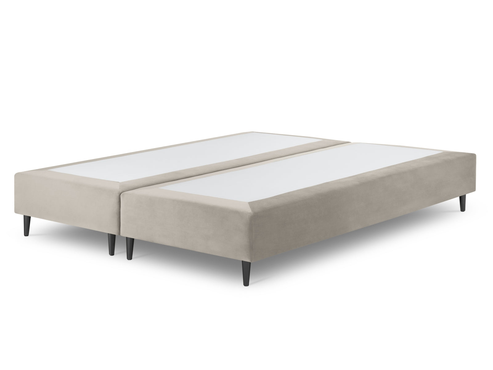 Whale Velour Base  in Light Beige präsentiert im Onlineshop von KAQTU Design AG. Bettgestell ist von Micadoni