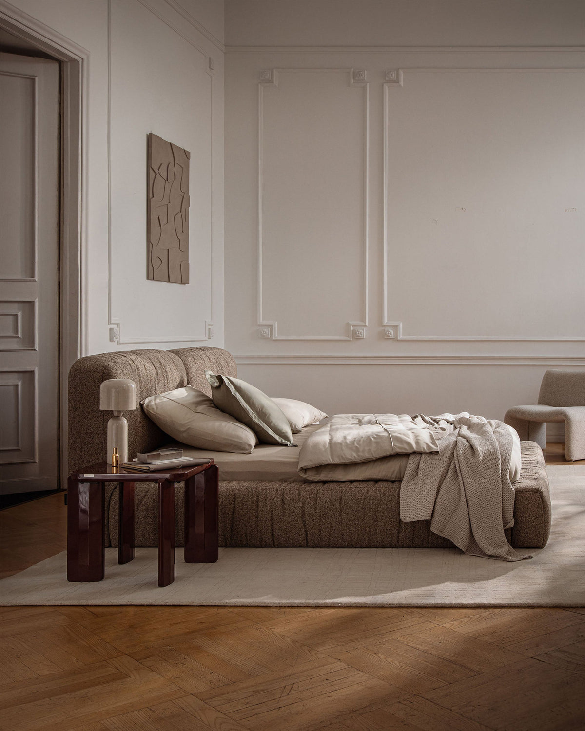 Stauraumbett Martina von Micadoni in Petrol-Vogue, 160x200 cm, mit gepolstertem Kopfteil, Metallrahmen und schwarzen Kunststoffbeinen, Bettkasten integriert.