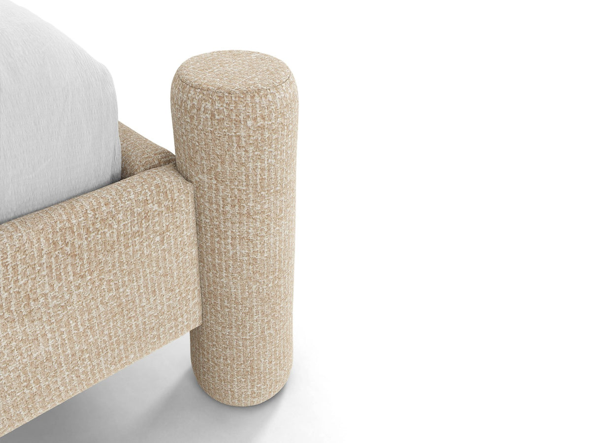 Polstergestell des Vera Betts mit abgerundetem Kopfteil in Chenille-Stoff Perfect Harmony, hellbeige, mit gepolsterten Holzbeinen.
