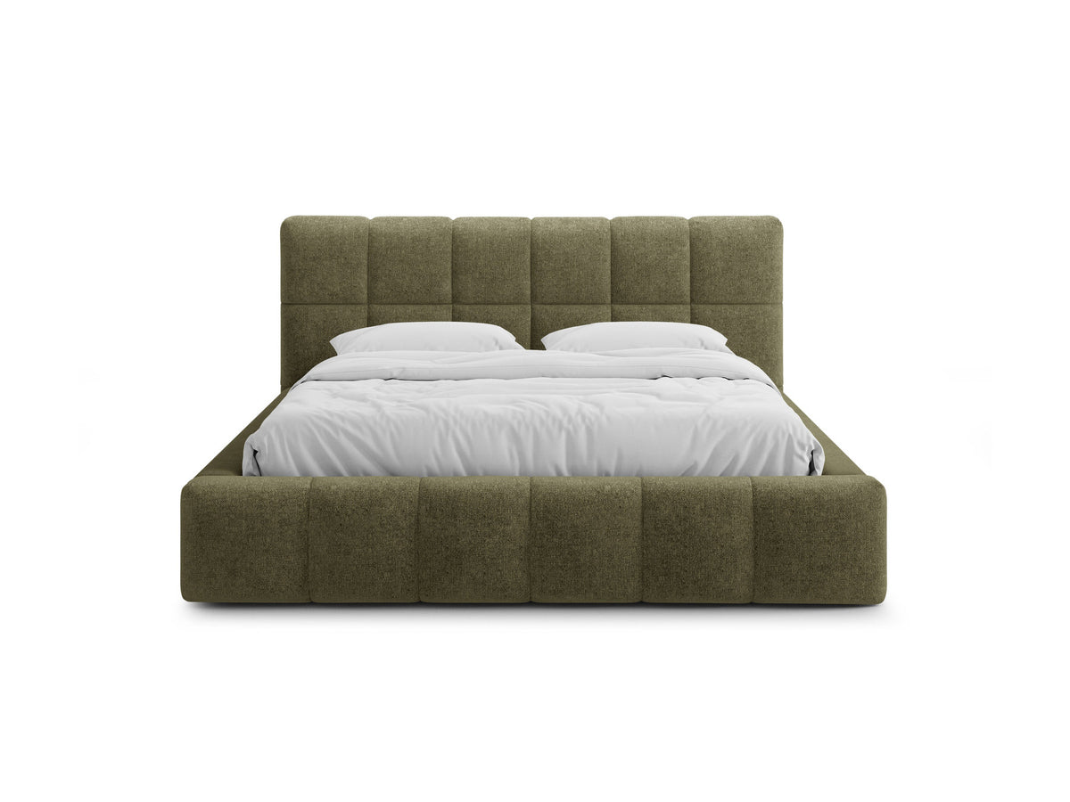 Bellis Ablagebett mit Kopfteil von Micadoni in Gelb, Bezug aus Bluvel-Stoff, schwarze Kunststoffbeine, gepolstertes Kopfteil mit Ziernähten.