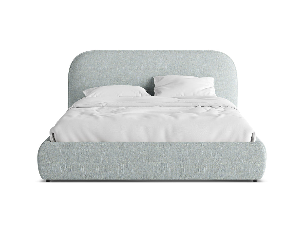 Stauraumbett Murada von Micadoni mit gepolstertem Kopfteil, Metallrahmen, Sperrholzlatten und schwarzen Kunststoffbeinen, Bettkasten mit Gaslift-Öffnung.