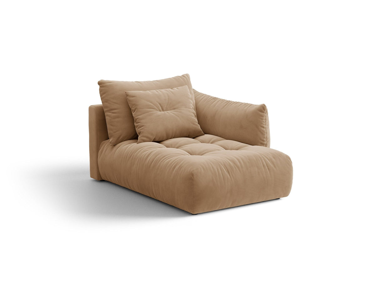 Modulares Sofa Bloom Chaiselongue von Micadoni in leichtem Beige mit Casino-Velours-Bezug, schwarzen Kunststoffbeinen und rechter Ausrichtung.
