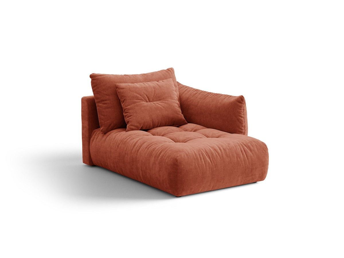 Modulares Sofa Bloom Chaiselongue von Micadoni in leichtem Beige mit Casino-Velours-Bezug, schwarzen Kunststoffbeinen und rechter Ausrichtung.