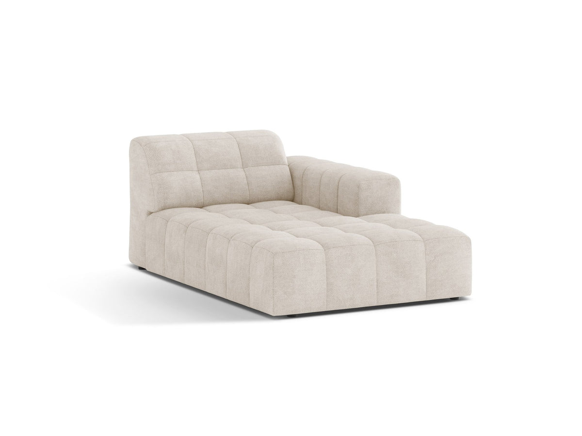 Chaiselongue Jennifer von Micadoni in Leichtes Beige mit Chenille-Bezug Eden 2 Pearl, schwarzen Kunststoffbeinen, rechts ausgerichtet.