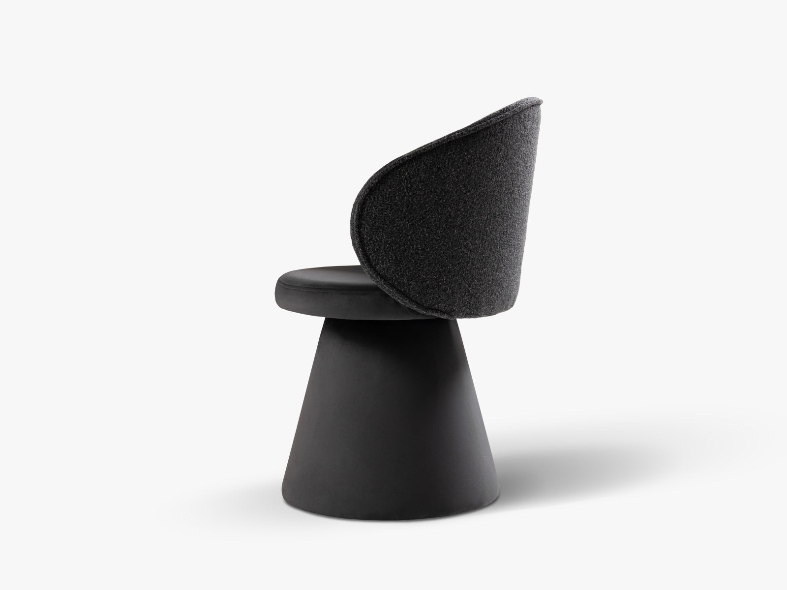 Erleben Sie den stilvollen Inez Sessel 1 Sitzer von Micadoni – ideal für Ihr Wohnzimmer. Komfort trifft modernes Design für entspannte Stunden!
