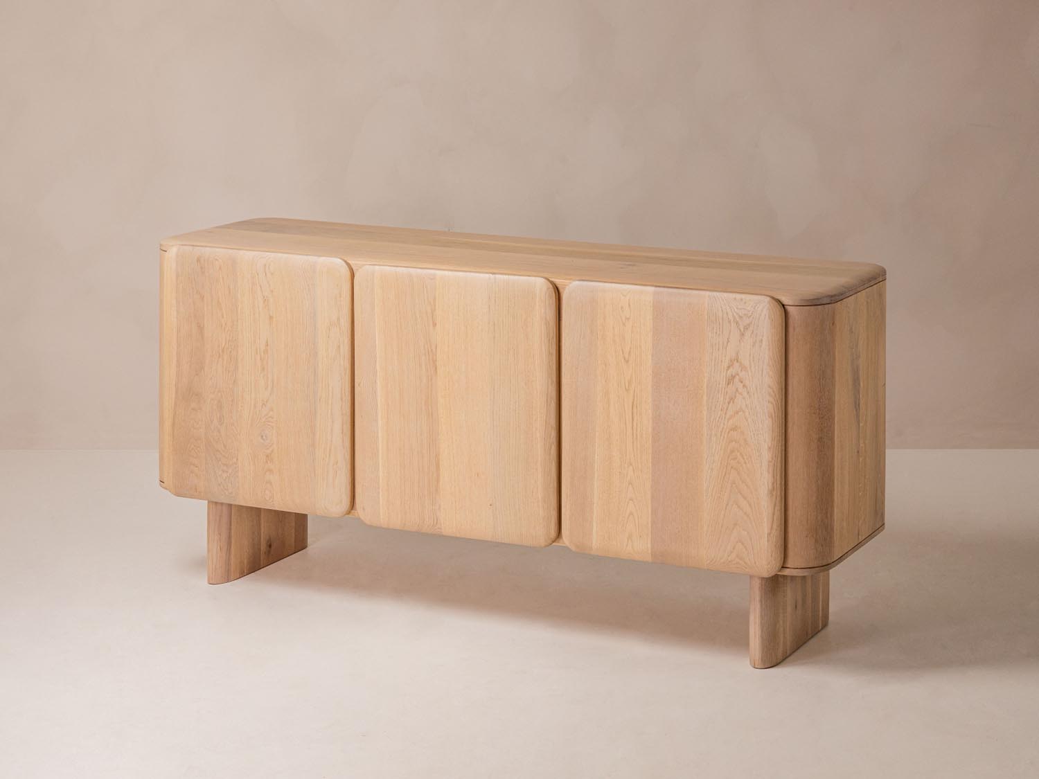 Sideboard Aggie, 160x45x75 in  präsentiert im Onlineshop von KAQTU Design AG. Sideobard ist von Micadoni