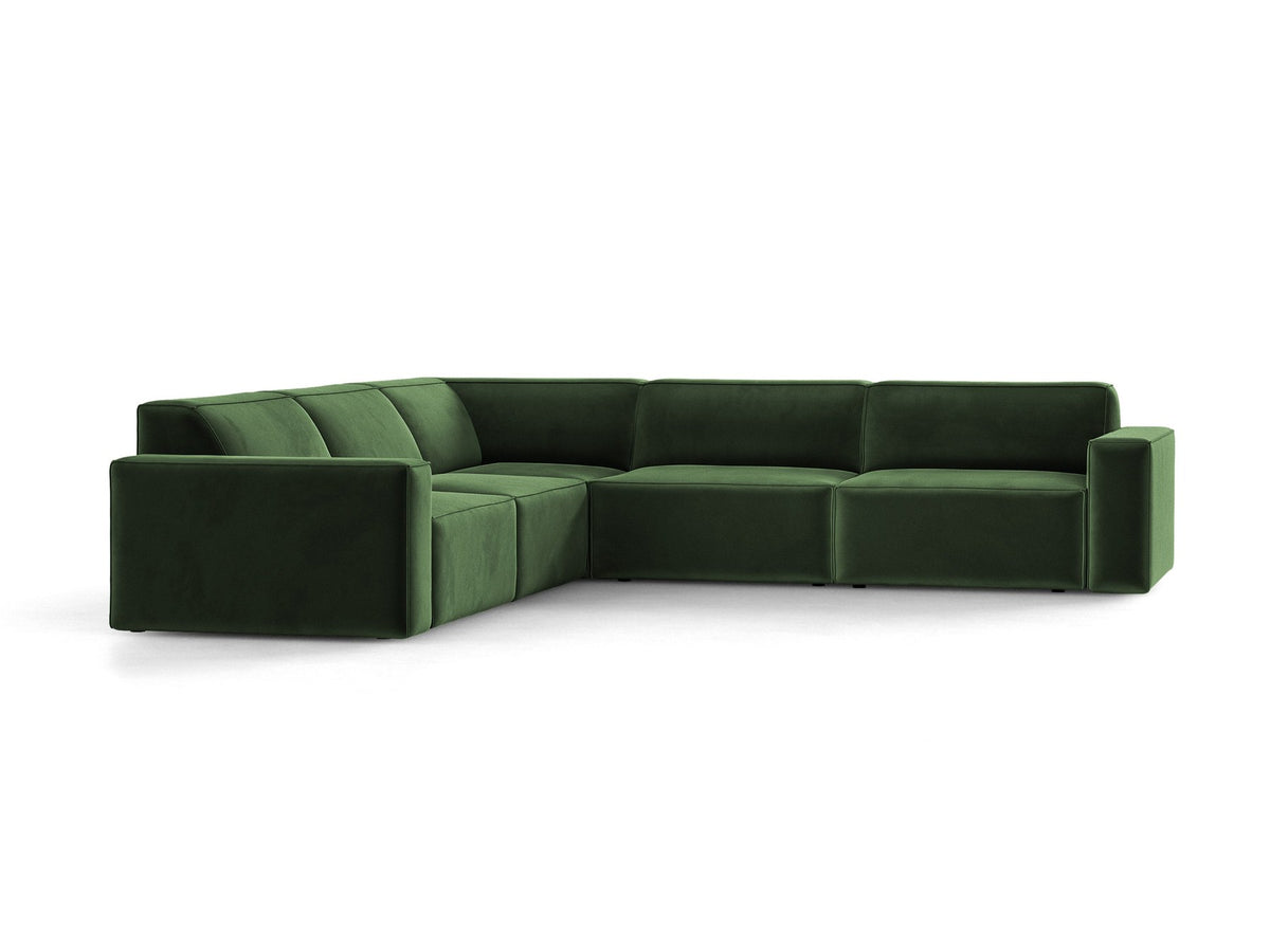 Symmetrisches modulares Ecksofa Jodie von Micadoni in leichtem Beige mit Venus-Samtstoff und schwarzen Kunststoffbeinen, Eckform.