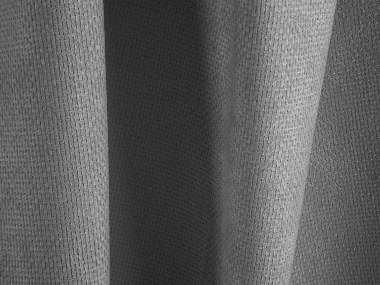 Elegantes Kopfteil Jamie in sanftem Hellgrau, ideal für 140 cm Betten, sorgt für eine stilvolle Atmosphäre in Ihrem Schlafzimmer.