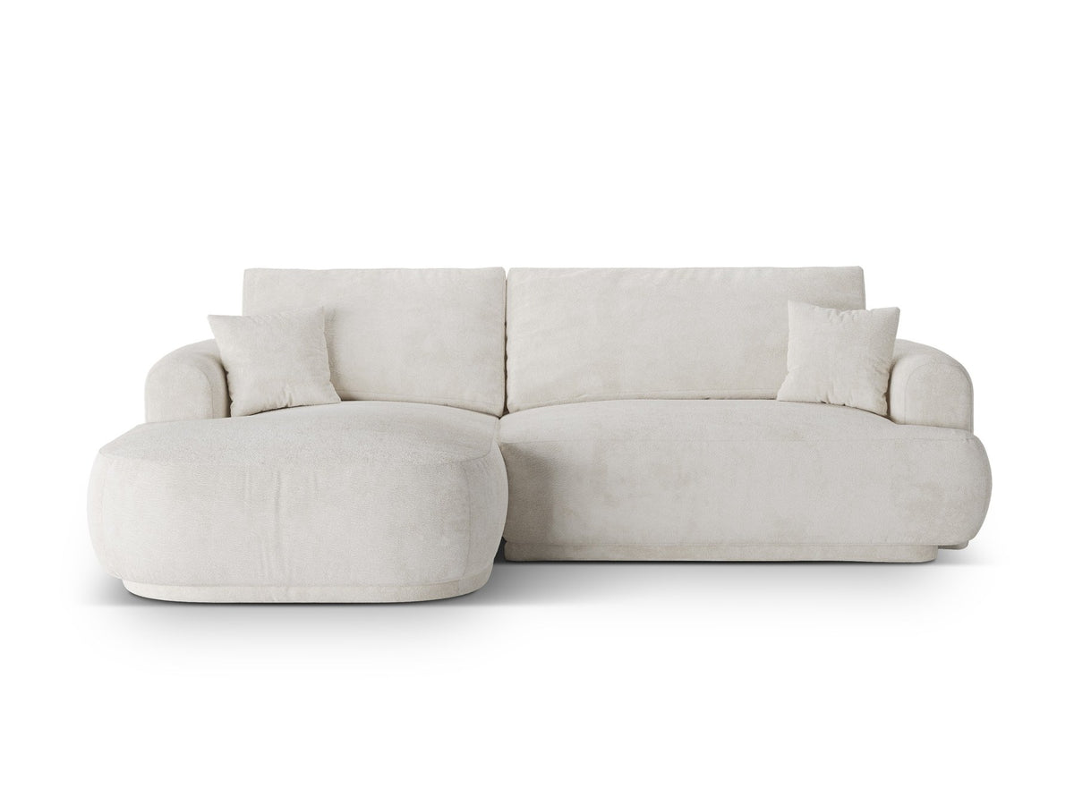 Ecksofa Ella von Micadoni in Leichtes Beige mit Veloursstoff-Bezug, schwarzen Kunststoffbeinen und ausklappbarer Liegefläche links, Retro-Form.