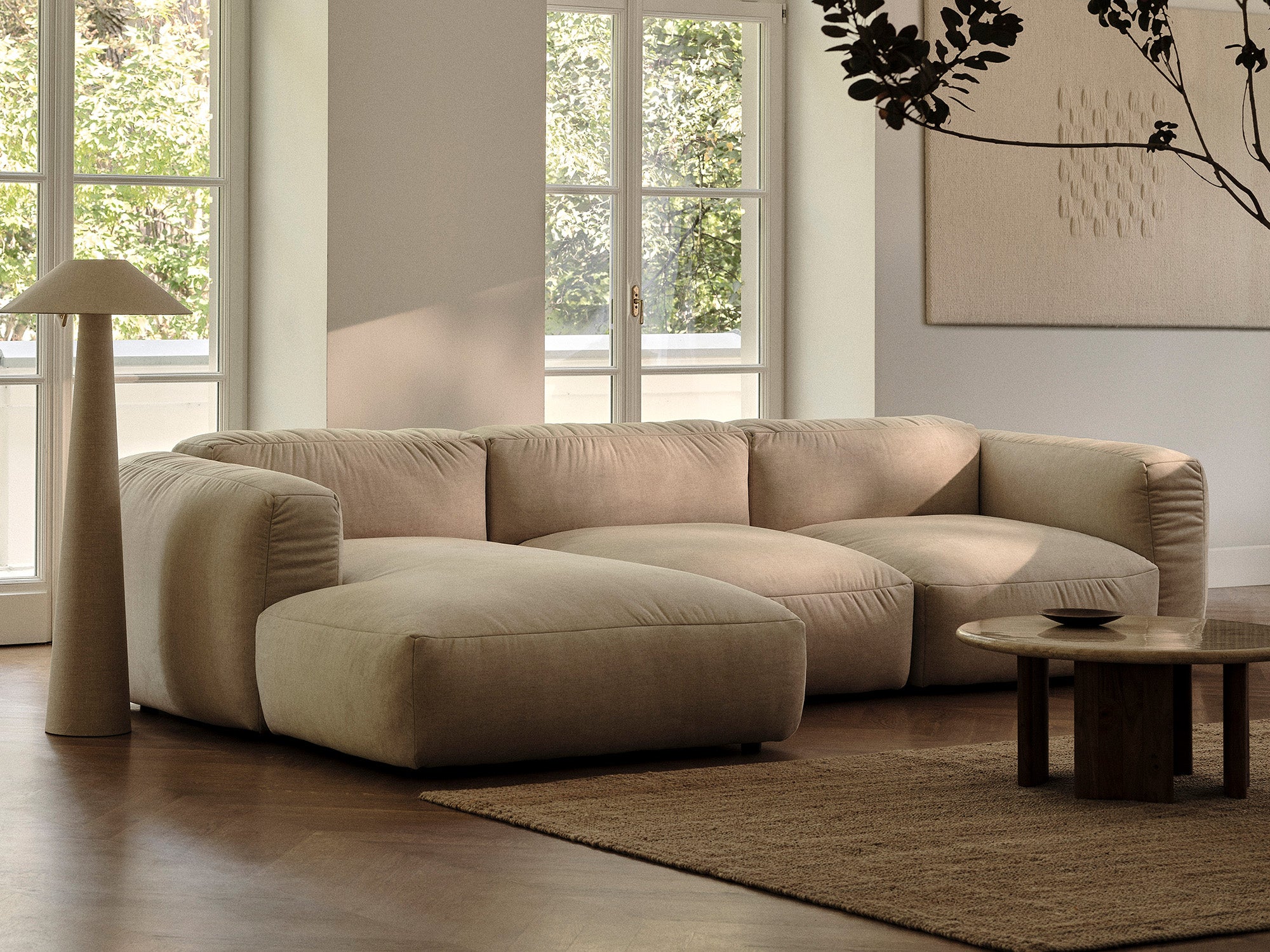 Elegantes Martina Modul rechts 1 Sitzer in sanftem Beige, Teil des modularen Sofas von Micadoni, ideal für stilvolle Wohnräume.
