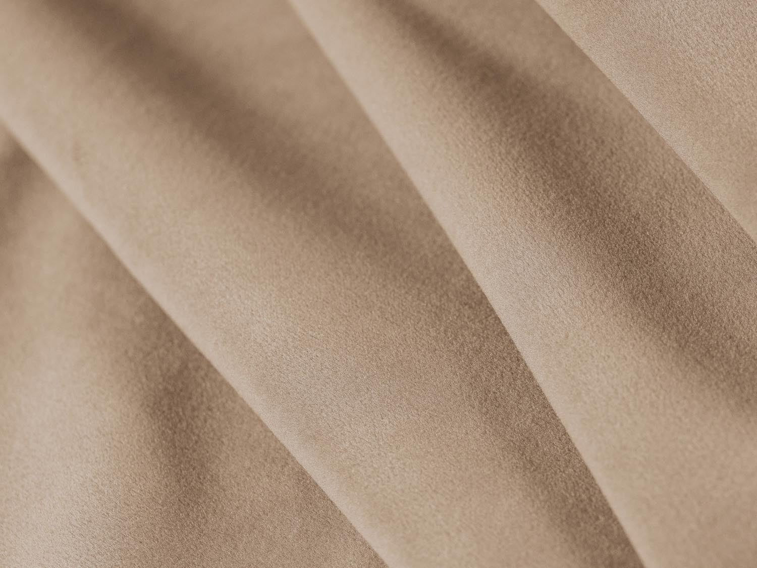 Torino Velour links Ecksofa 4 Sitzer in Sand präsentiert im Onlineshop von KAQTU Design AG. Ecksofa links ist von Micadoni