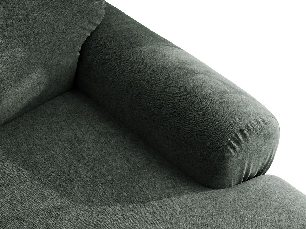 Beiges L-Sofa links Ophelia von Micadoni mit Liberty-Stoffbezug, niedriger Silhouette, schwarzen Kunststoffbeinen und tiefer Sitzfläche.