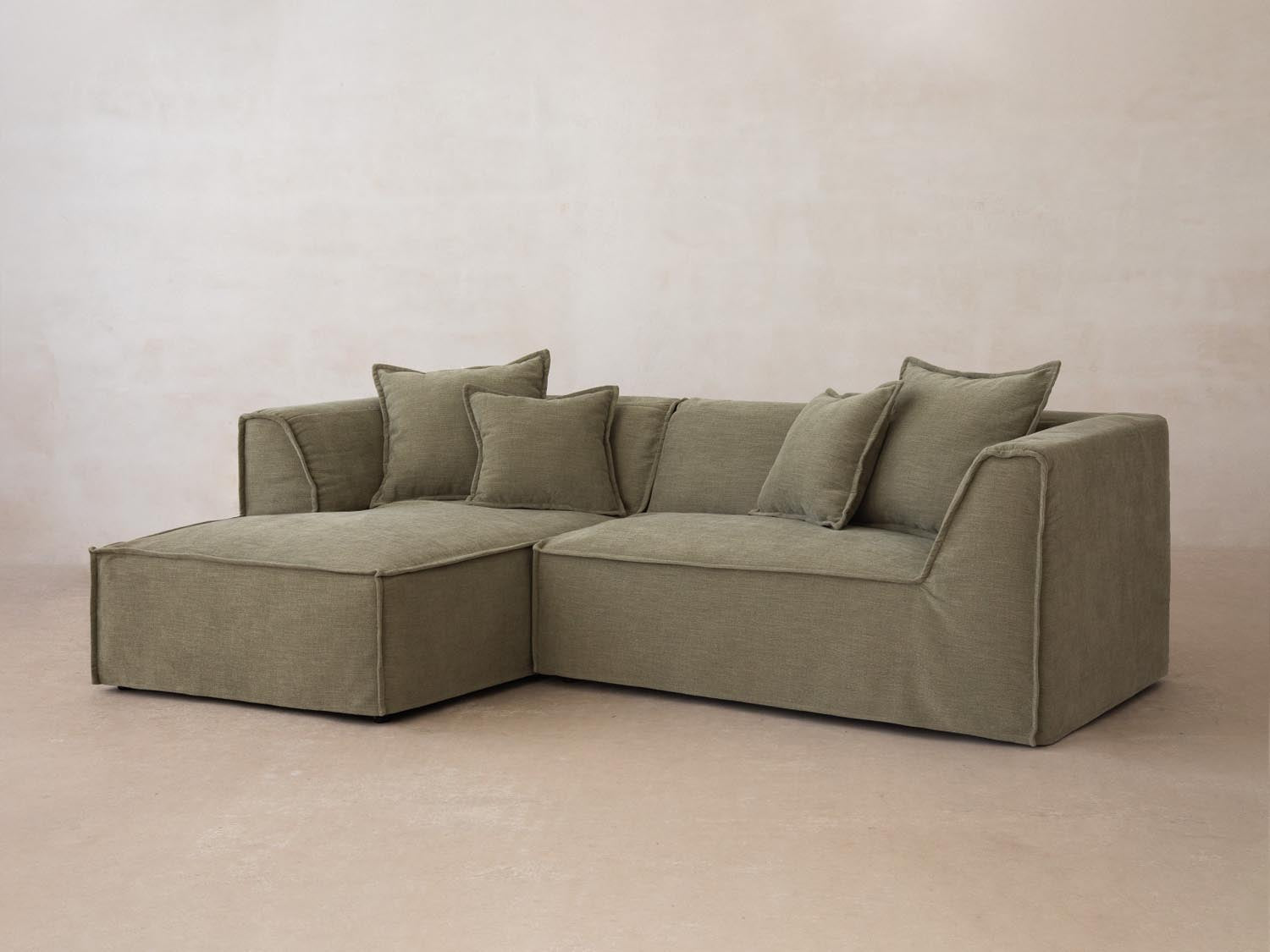 Milton Ecksofa links 4 Sitzer in Sand präsentiert im Onlineshop von KAQTU Design AG. Ecksofa links ist von Micadoni