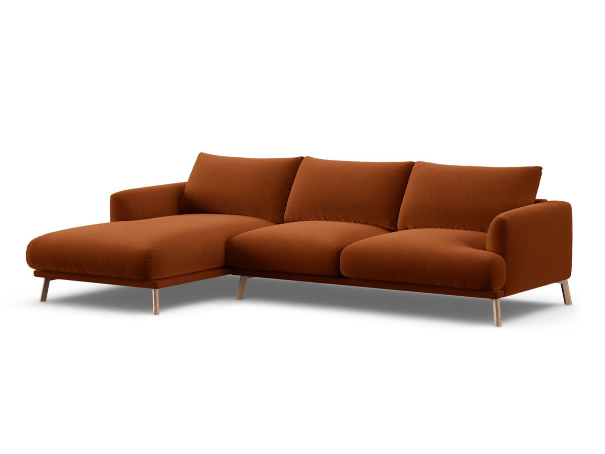 4-Sitzer Ecksofa links Naomi in Terracotta-Salvador präsentiert im Onlineshop von KAQTU Design AG. Ecksofa links ist von Micadoni