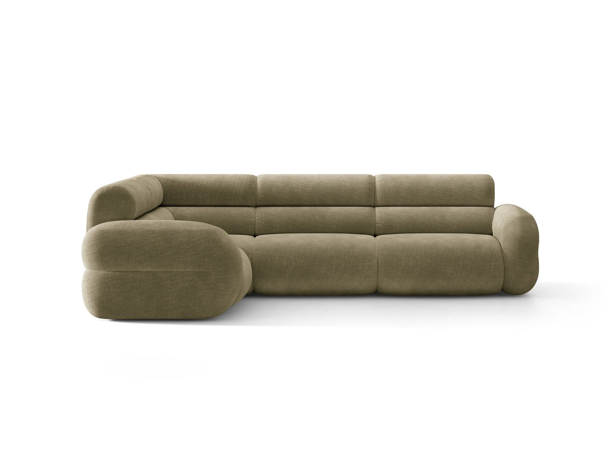 Micadoni Neo Linkes Ecksofa in Dunklem Olivgrün, L-Sofa links mit tiefer Sitzfläche, hoher Rückenlehne und schwarzen Kunststoffbeinen.