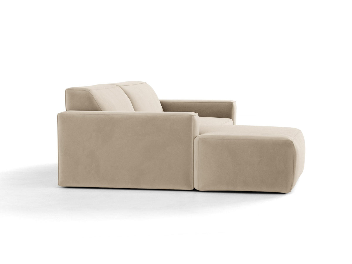Modulares Ecksofa links Jodie von Micadoni in leichtem Beige mit Venus Samtstoffbezug und schwarzen Polypropylen-Beinen, 6-Sitzer Ausführung.
