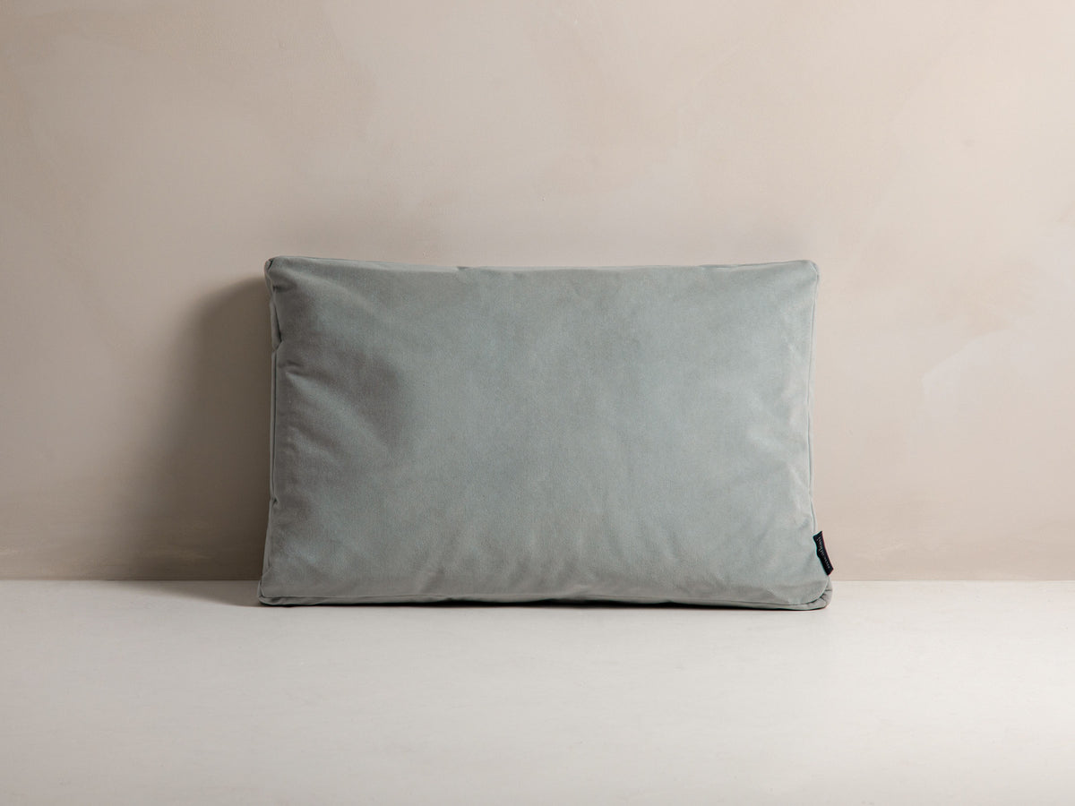 Stripy Velour Pillow in Light Grey-Matt Velvet präsentiert im Onlineshop von KAQTU Design AG. Deko Kissen ist von Micadoni