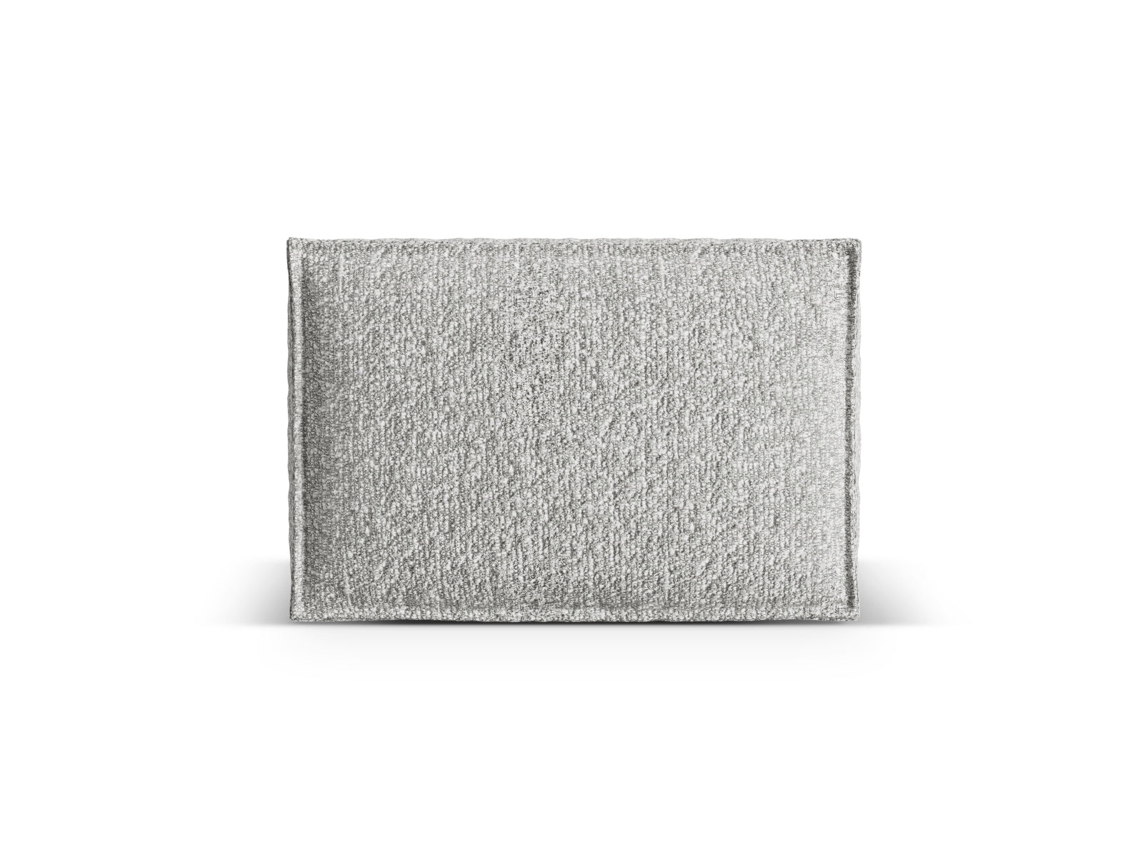 Elegantes Nuria Kissen in glänzendem Silber-Monet von Micadoni, ideal für stilvolle Wohnräume und geschmackvolle Dekoration.