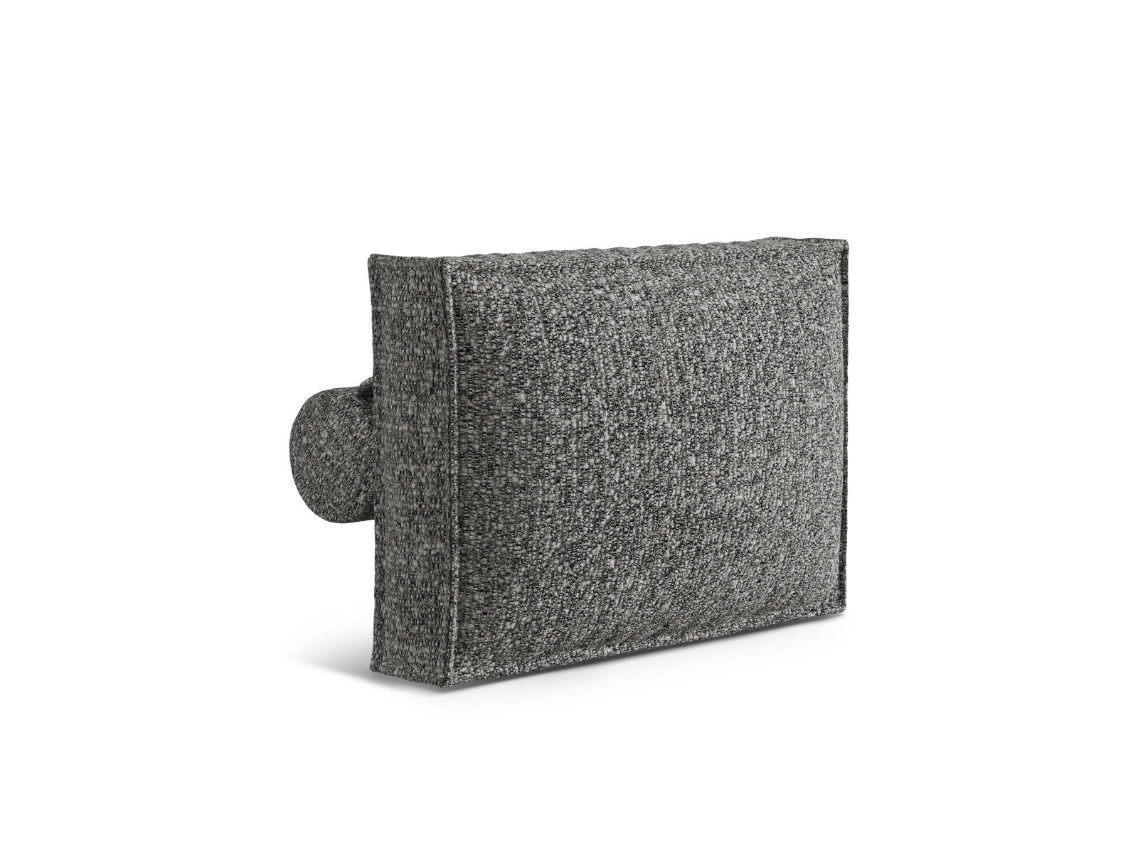 Nuria Pillow  in Graphite präsentiert im Onlineshop von KAQTU Design AG. Deko Kissen ist von Micadoni