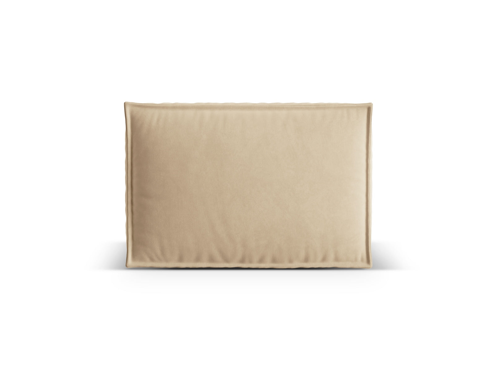 Nuria Velour Pillow  in Nude präsentiert im Onlineshop von KAQTU Design AG. Deko Kissen ist von Micadoni