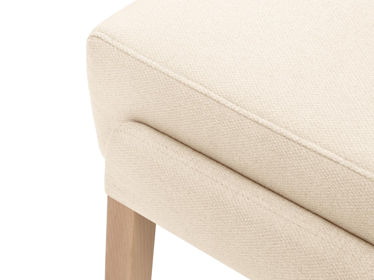 Salto Pouf 1 Sitzer in Beige präsentiert im Onlineshop von KAQTU Design AG. Modulares Sofa ist von Micadoni