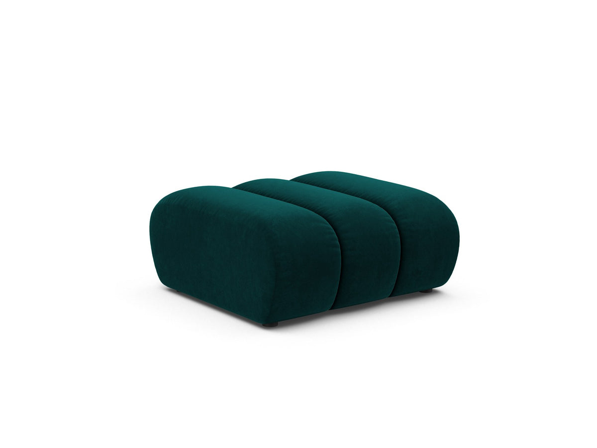 Beiger Pouf Lupine von Micadoni aus Venus-Samtstoff mit kurzen Kunststoffbeinen, quadratische Form, Masse 95x92x43 cm.