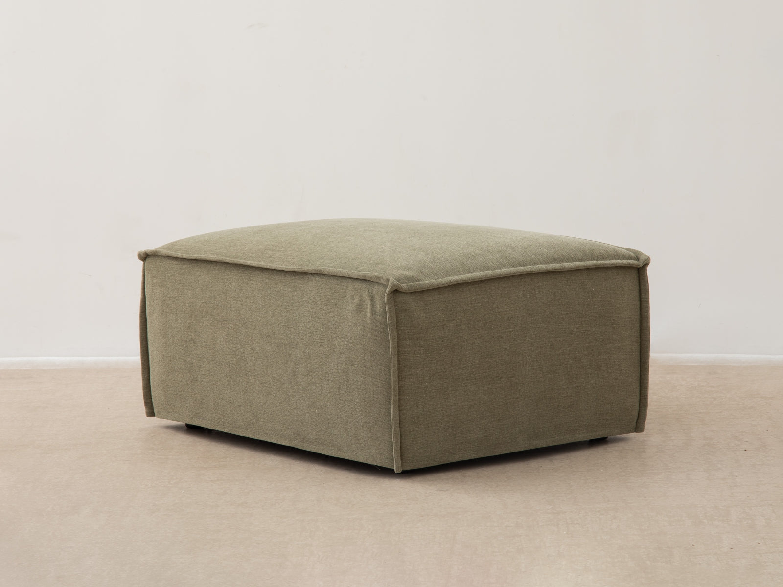 Milton Pouf 1 Sitzer in Sand präsentiert im Onlineshop von KAQTU Design AG. Modulares Sofa ist von Micadoni