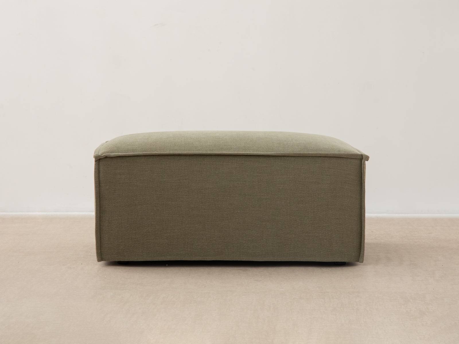 Milton Pouf 1 Sitzer in Muted Blue präsentiert im Onlineshop von KAQTU Design AG. Modulares Sofa ist von Micadoni