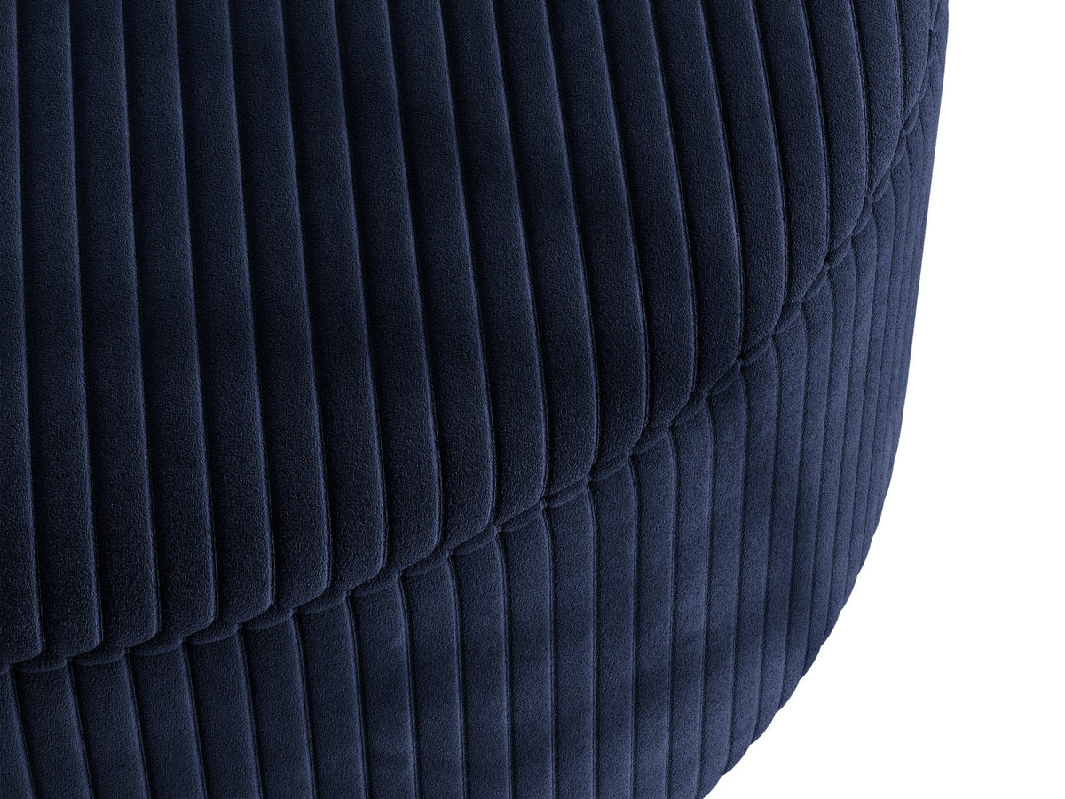 Weisser Pouf Dia von Micadoni mit strukturiertem Bouclé-Stoff, quadratischer Form und niedrigen Beinen aus Polypropylen.