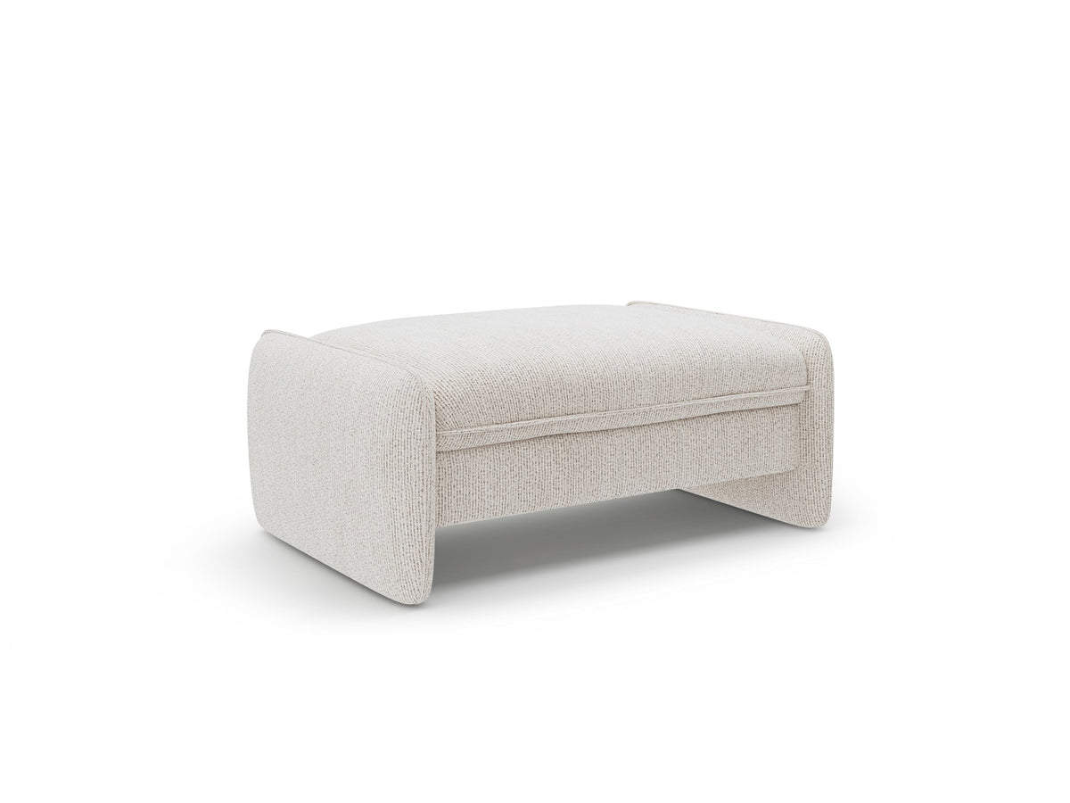 Kobaltblauer Pouf Georgia von Micadoni mit Samtvelours-Bezug, quaderförmige Form, kurze Kunststoffbeine, Masse 115x70x43 cm.