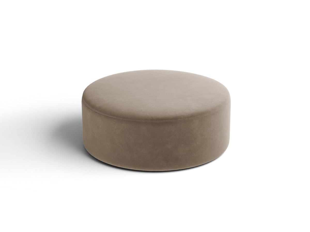 Weisser Pouf Dia von Micadoni mit strukturiertem Bouclé-Stoff, quadratischer Form und niedrigen Beinen aus Polypropylen.
