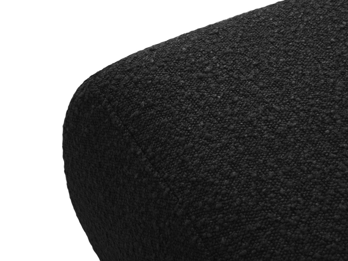 Molino Boucle Pouf 1 Sitz in Black-Baloo präsentiert im Onlineshop von KAQTU Design AG. Pouf ist von Micadoni